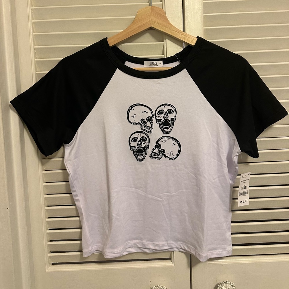 Super soft crop raglan tee